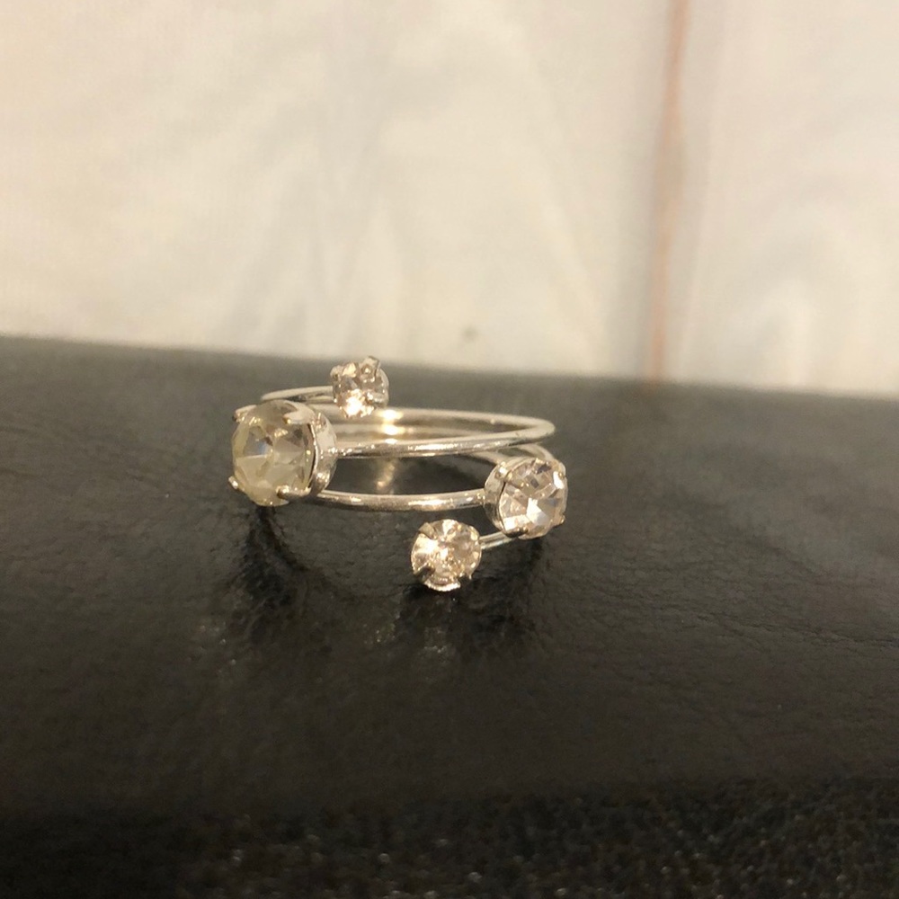 ring - Picture 2 of 3